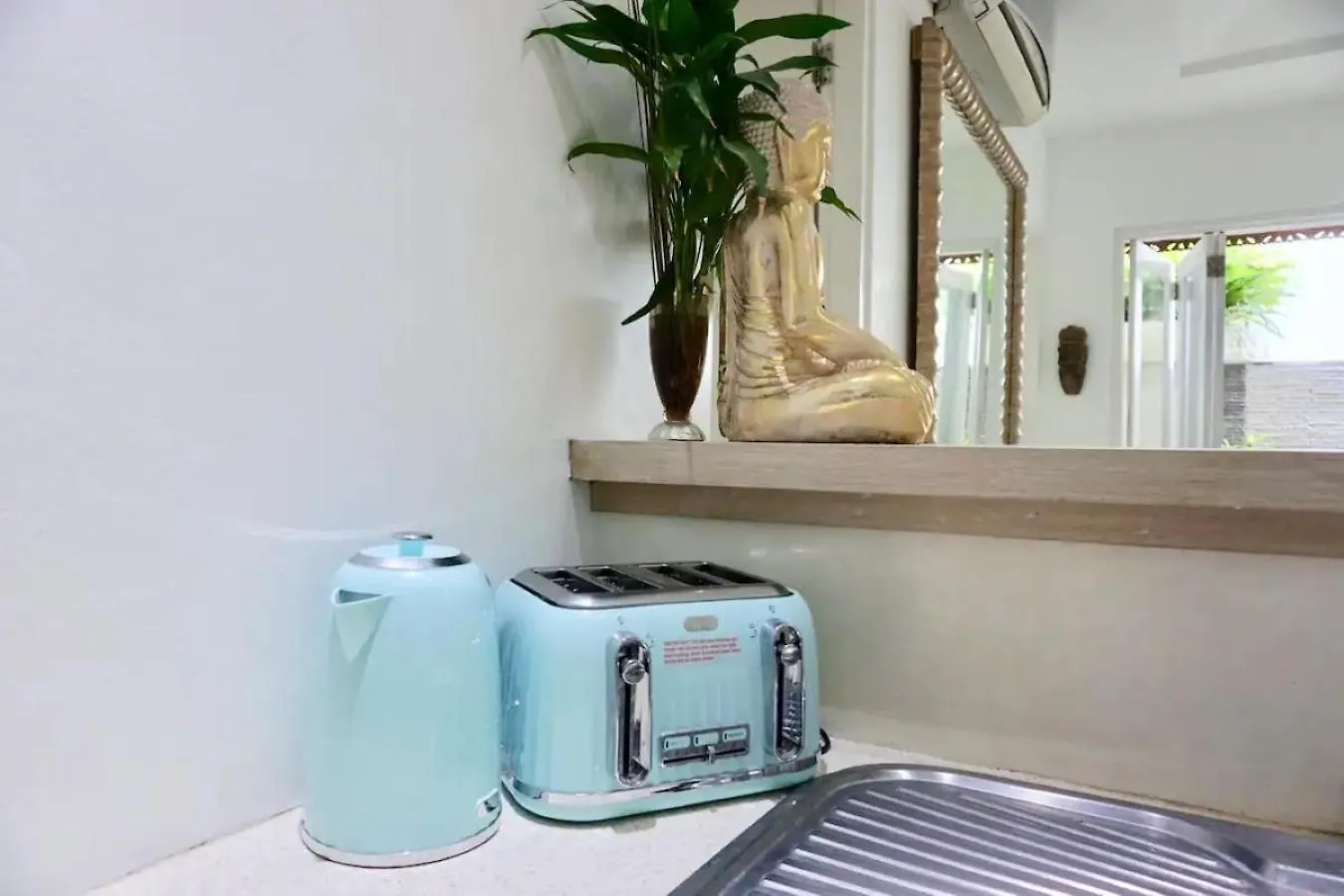 Villa Chill Bali 塞米亚克 印尼